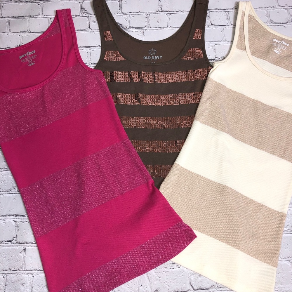 SOLD 3 Sparkle Tanks perfect for summer